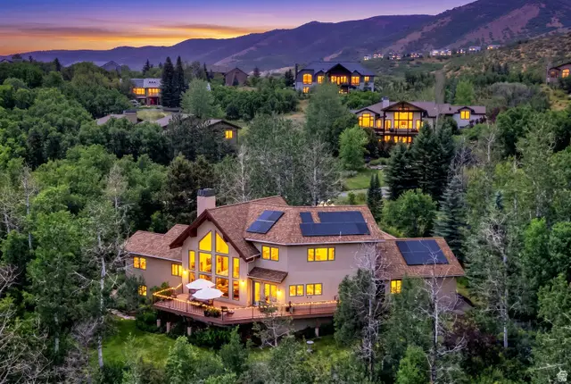 726 N Donner Hill Cir E, Salt Lake City, UT 84108 - #3