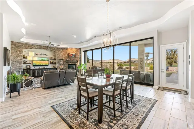 1476 W Canyon Tree Dr, Saint George, UT 84770 - #3