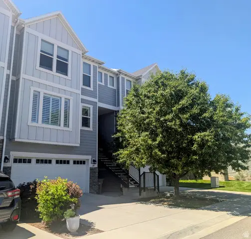 28 E Yellow Cliff Dr S, Draper, UT 84020