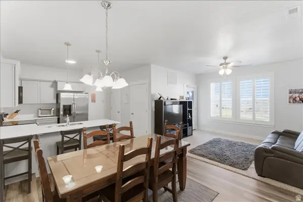938 W Coral Charm Way #L202, Saratoga Springs, UT 84045
