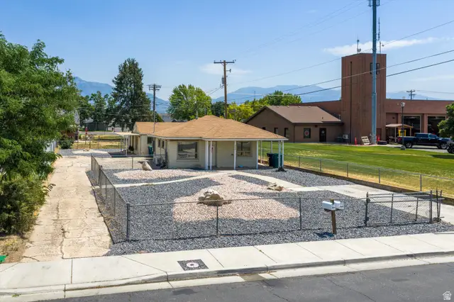 4994 S 1950 W, Roy, UT 84067 - #2