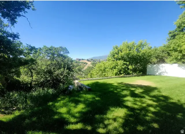 2255 E Sunset Dr, Layton, UT 84040 - #2