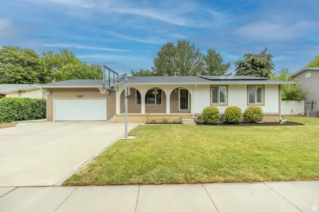 3082 W 5500 S, Roy, UT 84067 - #1