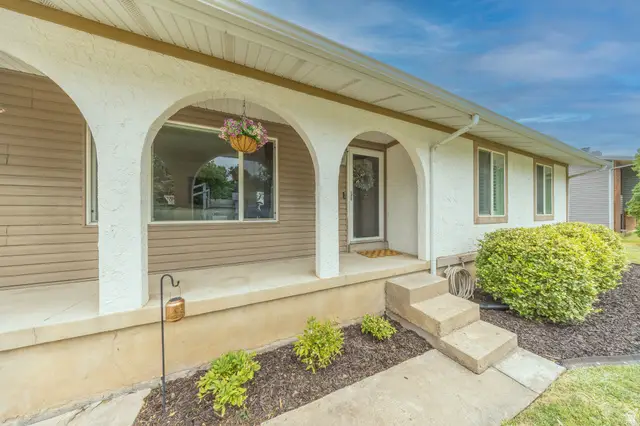 3082 W 5500 S, Roy, UT 84067 - #2