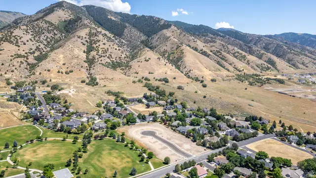1433 Red Fox Ct #2, Logan, UT 84321 - #3