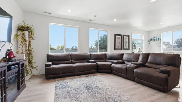 3856 S 2915 W, West Haven, UT 84401 - #2
