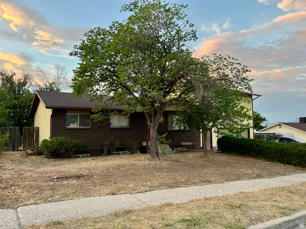 5412 W Colter Dr S, Kearns, UT 84118