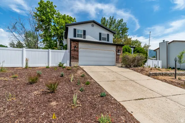 10313 S Countrywood Dr E, Sandy, UT 84092 - #1
