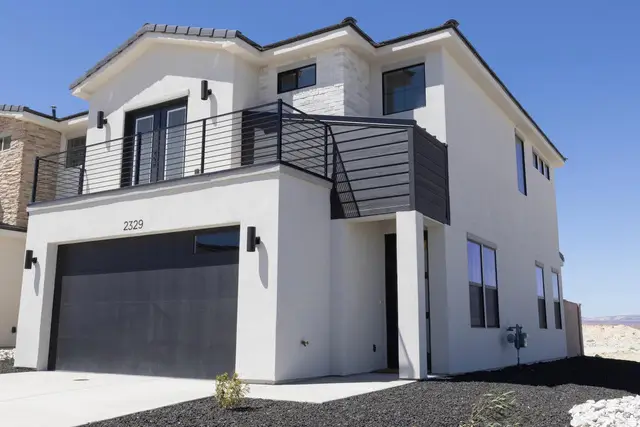 2329 E Malitsoh Way, Saint George, UT 84790 - #1
