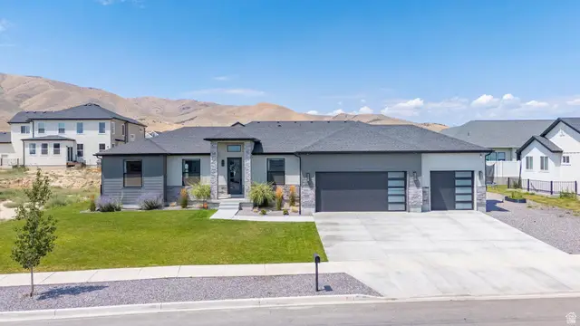 2049 S Roan Ave, Saratoga Springs, UT 84045 - #1