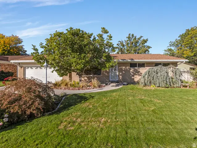 7138 S Chris Ln E, Cottonwood Heights, UT 84121 - #1