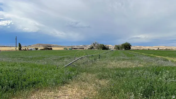 7172 E 6000 S, Jensen, UT 84035