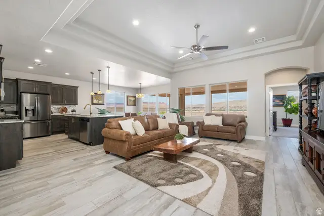 715 S 1480 W, Hurricane, UT 84737 - #2