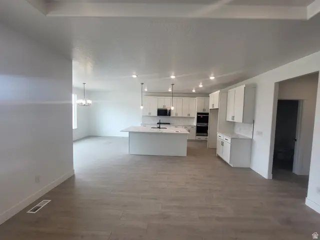 1052 E Ira Hodges Scenic Pkwy #0015, Eagle Mountain, UT 84005 - #3