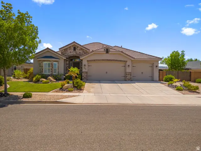 756 N Sage Creek Cir E, Washington, UT 84780 - #1
