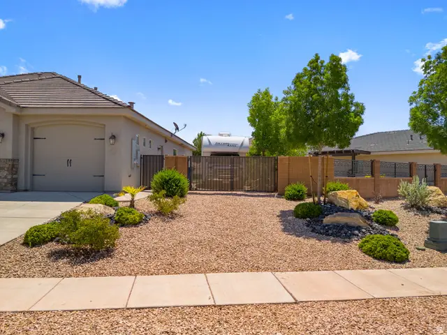 756 N Sage Creek Cir E, Washington, UT 84780 - #3