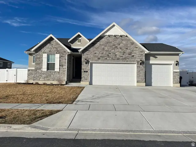 1372 W 400 S, Syracuse, UT 84075 - #1