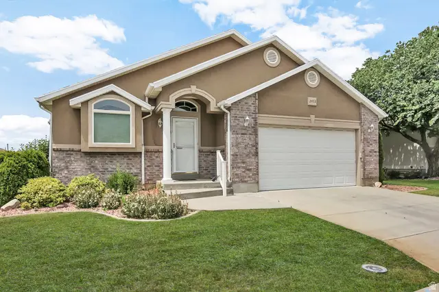 2453 N 525 E, North Ogden, UT 84414 - #1