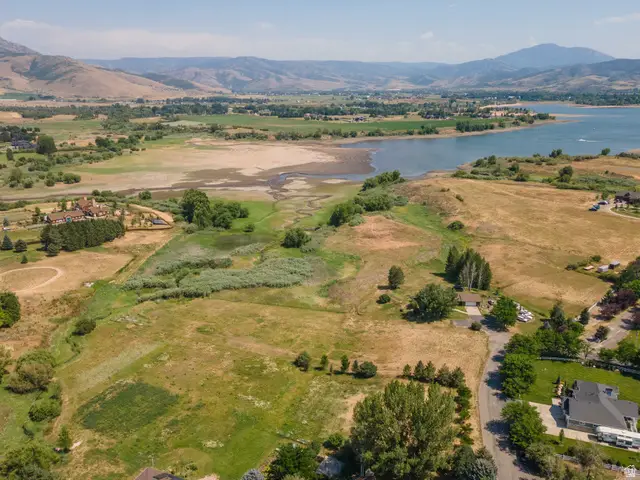 1762 N 6250 E #5, Eden, UT 84310 - #3