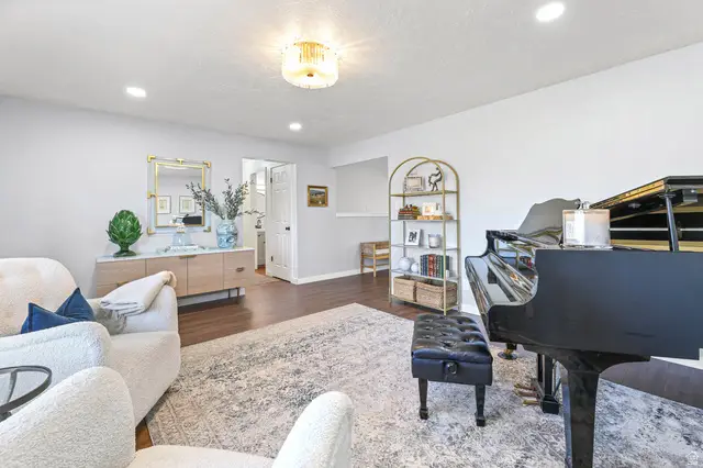 6525 S 2600 E, Cottonwood Heights, UT 84121 - #2