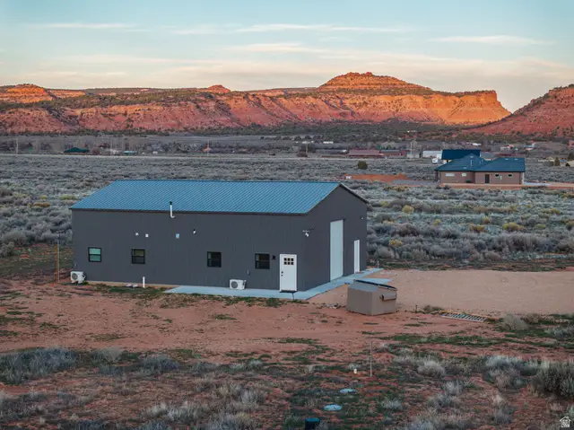 235 S Copper Rd, Kanab, UT 84741 - #2