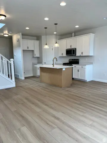 6847 S Mount Berry Rd #439, West Jordan, UT 84081 - #2