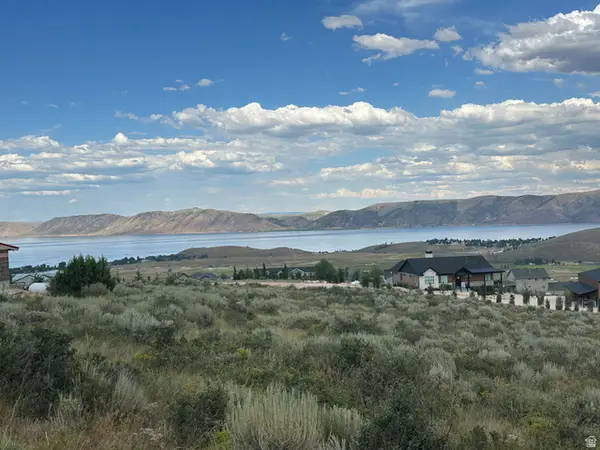 3124 S Snowberry Dr #43, Garden City, UT 84028