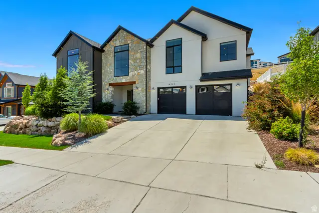 14224 S Summit Crest Ln, Herriman, UT 84096 - #3