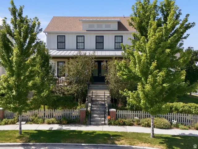 10634 S Split Rock Dr, South Jordan, UT 84009 - #3