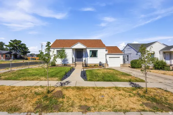 405 N Parkway Ave E, Tooele, UT 84074