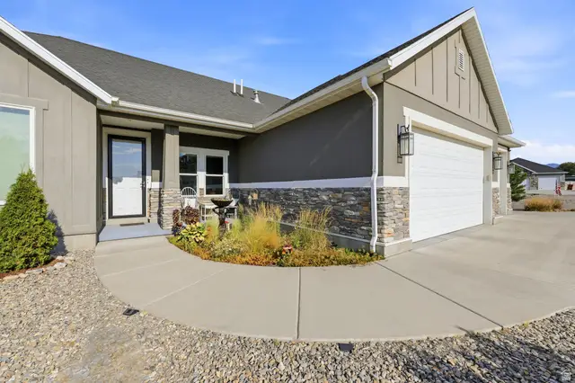 1585 E Ila Cv #208, Lake Point, UT 84074 - #3