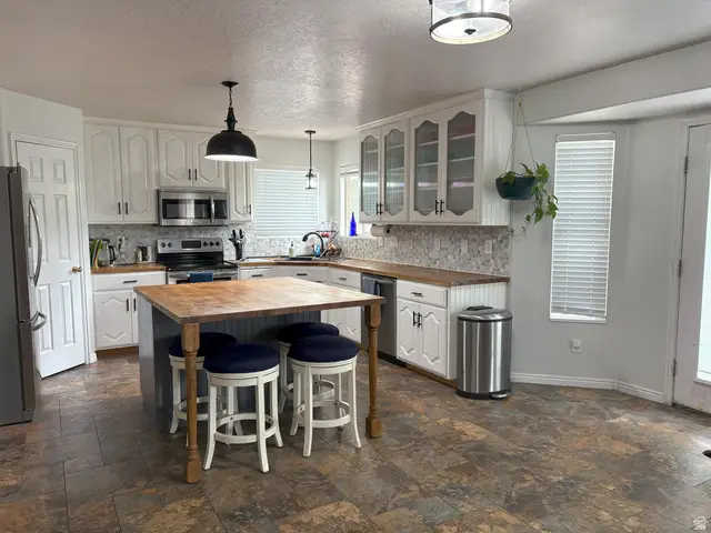 616 W 1450 S, Payson, UT 84651 - #3
