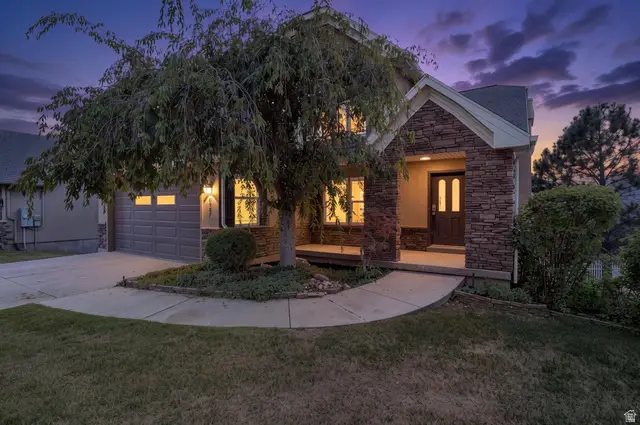 8987 N Cottage Canyon Dr, Cedar Hills, UT 84062 - #2