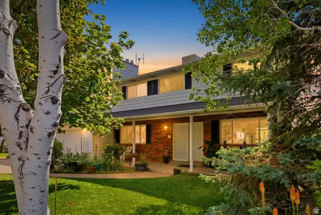 340 S Gary Way E, North Salt Lake, UT 84054 - #3