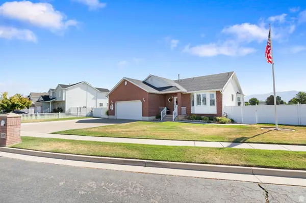 1457 S 2600 W, Syracuse, UT 84075