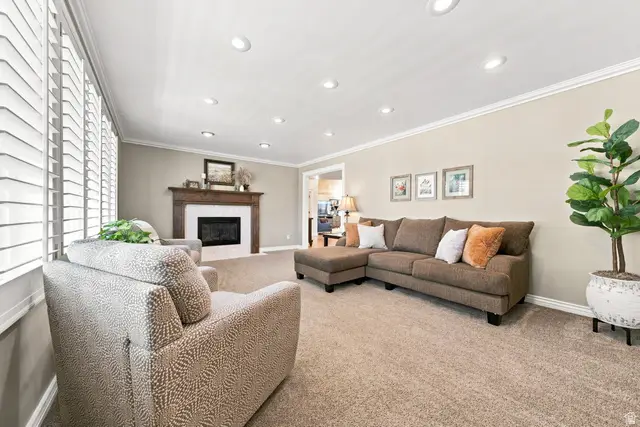 2092 E Somerset Dr S, Cottonwood Heights, UT 84121 - #3