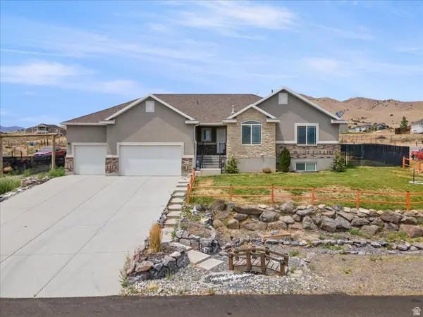 1706 W Rim Rock Dr S, Stockton, UT 84071