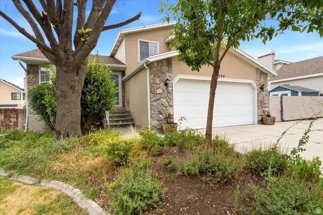 52555 S Level Dr W, Taylorsville, UT 84129 - #2