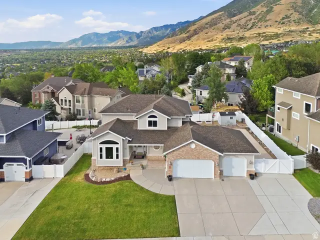 1361 E Martha Dunyon Cir, Draper, UT 84020 - #1