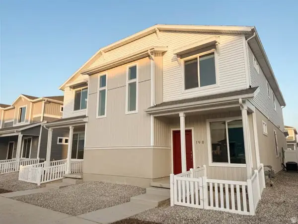 256 E Browns Creek St, Saratoga Springs, UT 84045
