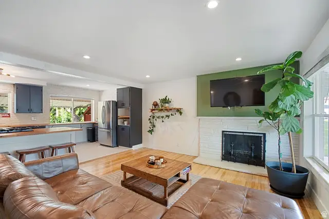 83 E 1600 S, Bountiful, UT 84010 - #2