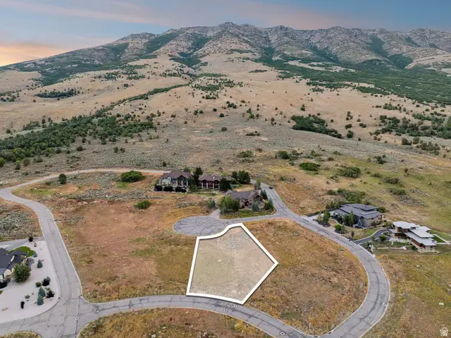 5857 E Wildflower Ct #107, Eden, UT 84310 - #3