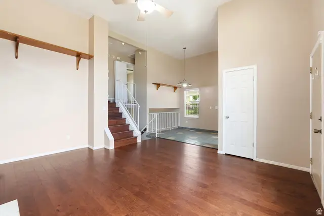 5622 S 2950 W, Roy, UT 84067 - #3