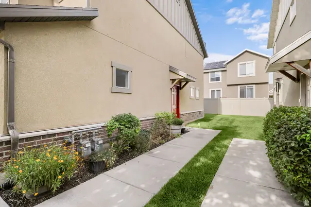 2461 S Gilmour St, West Haven, UT 84401 - #2