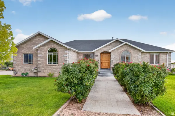 305 N Center St, Moroni, UT 84646