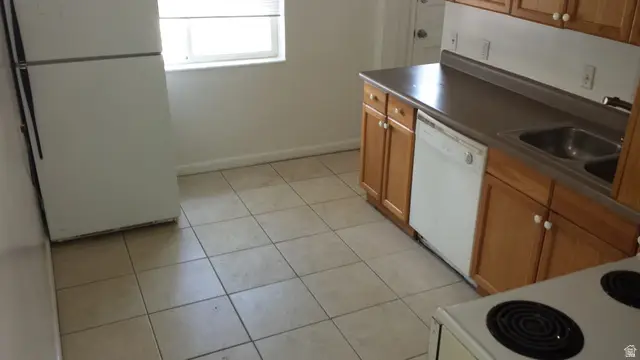4358 S Rose Garden Ln, Salt Lake City, UT 84124 - #3