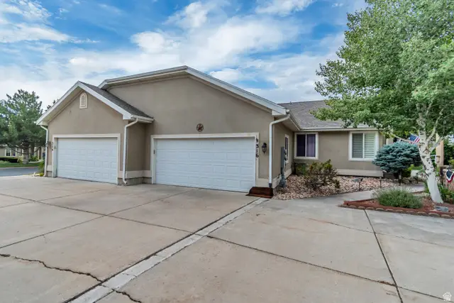 316 E Pavilion Cir, Saratoga Springs, UT 84045 - #1