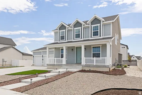 3233 W 2500 N, Clinton, UT 84015