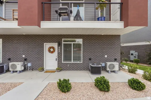 460 E Depot St #113, Clearfield, UT 84015 - #2