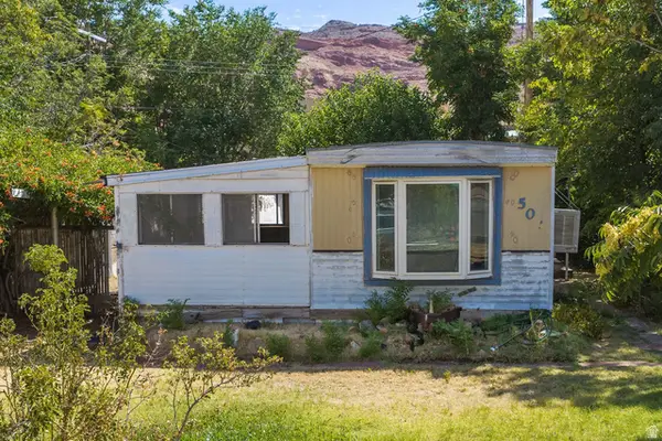 502 N Cliffview Dr, Moab, UT 84532